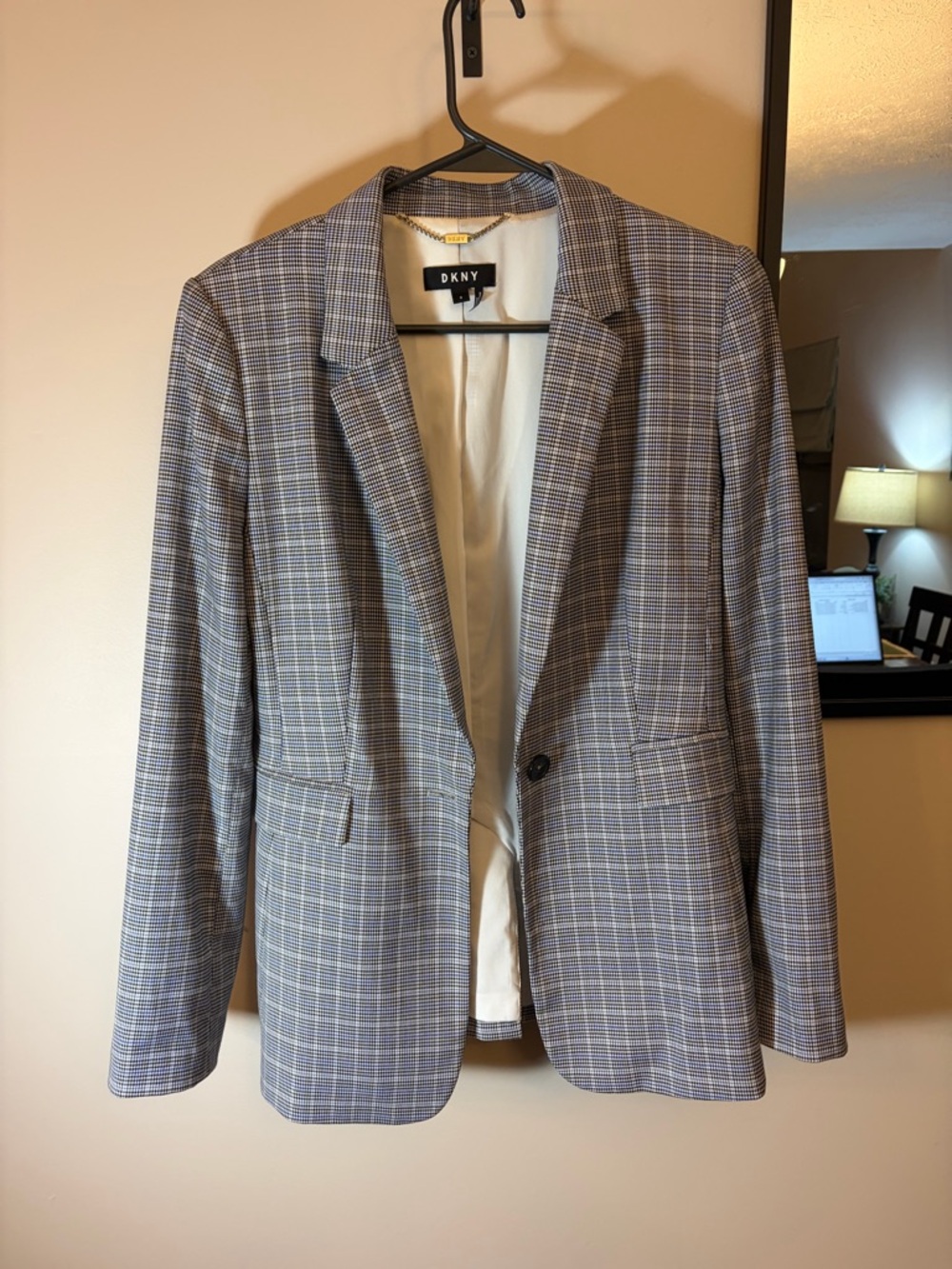 DKNY Women’s Plaid Gray & Blue Single-Button Blazer